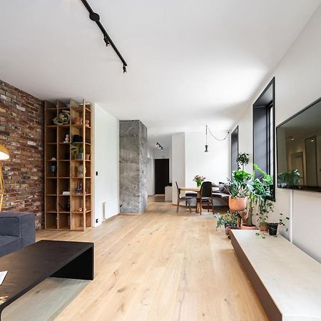 Family Friendly Apartment By The Park In The Very Center Of Ålesund מראה חיצוני תמונה